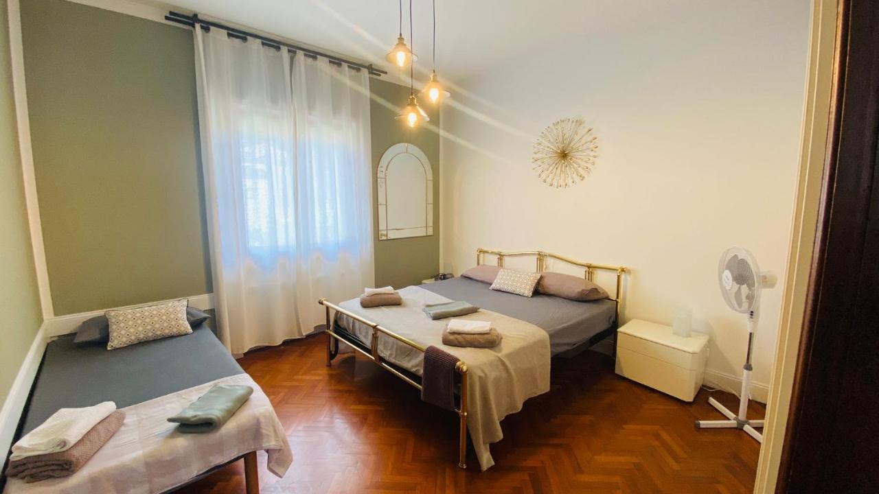 Villa Flora Affittacamere Luni Ngoại thất bức ảnh