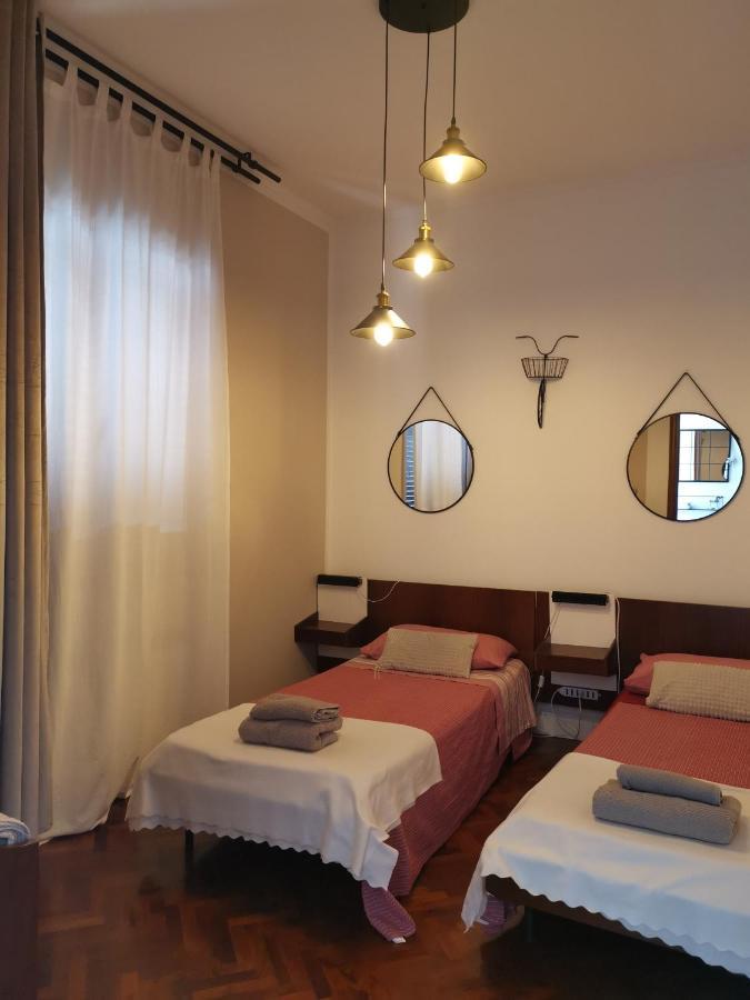Villa Flora Affittacamere Luni Ngoại thất bức ảnh