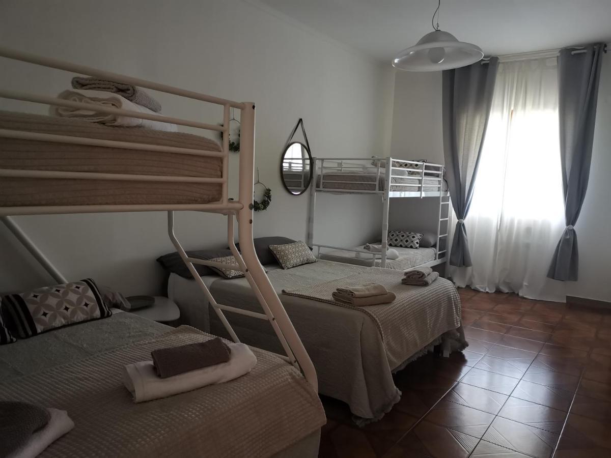 Villa Flora Affittacamere Luni Ngoại thất bức ảnh